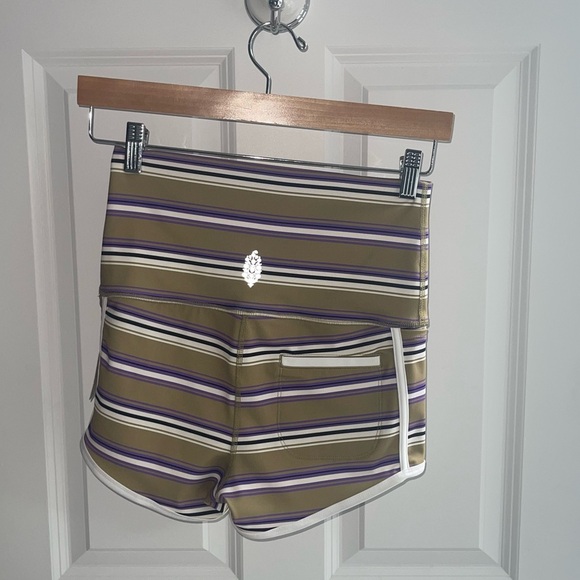 NEW Free People FP Movement Island Time Shorts  Dune Combo Olive Purple Small - Picture 5 of 6